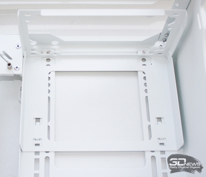 Обзор корпуса DeepCool CH270 Digital WH: почти компактный и почти вместительный