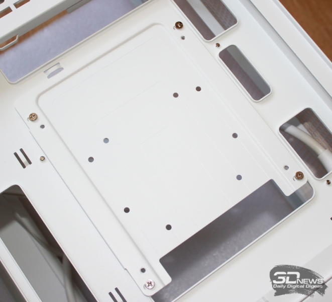 Обзор корпуса DeepCool CH270 Digital WH: почти компактный и почти вместительный