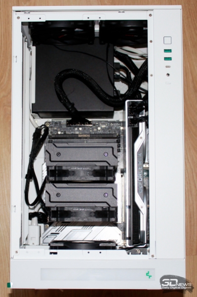 Обзор корпуса DeepCool CH270 Digital WH: почти компактный и почти вместительный