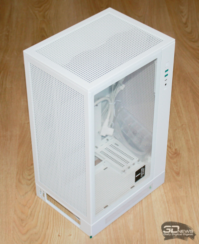 Обзор корпуса DeepCool CH270 Digital WH: почти компактный и почти вместительный