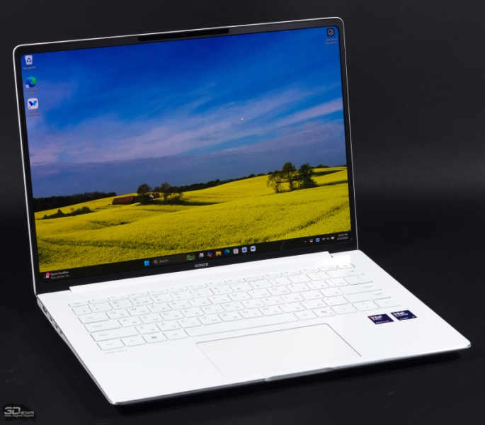 Обзор ноутбука HONOR MagicBook Pro 14 (FMB-P) на платформе Core Ultra второго поколения