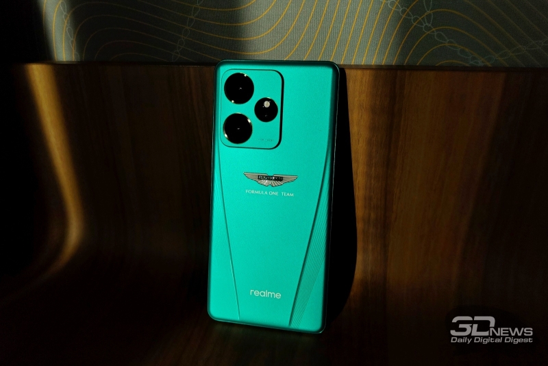 Обзор смартфона realme GT 7 Dream Edition: быстрый и дерзкий