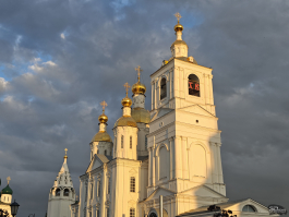 Обзор Xiaomi 15 Ultra: мощнейший камерофон, но со странностями