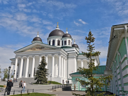 Обзор Xiaomi 15 Ultra: мощнейший камерофон, но со странностями