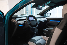 Тест-драйв российского электромобиля «Атом»: гибрид «Оки» и Tesla