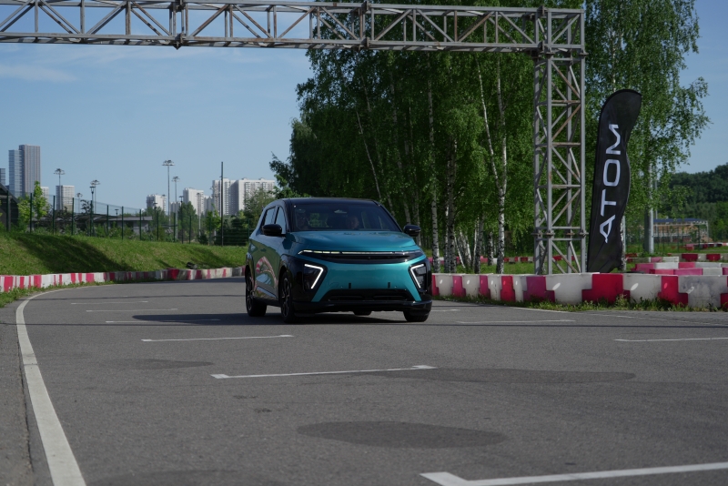 Тест-драйв российского электромобиля «Атом»: гибрид «Оки» и Tesla