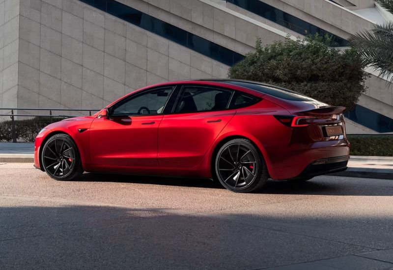 Внезапный конфликт Трампа и Маска моментально снизил капитализацию Tesla на $152 млрд