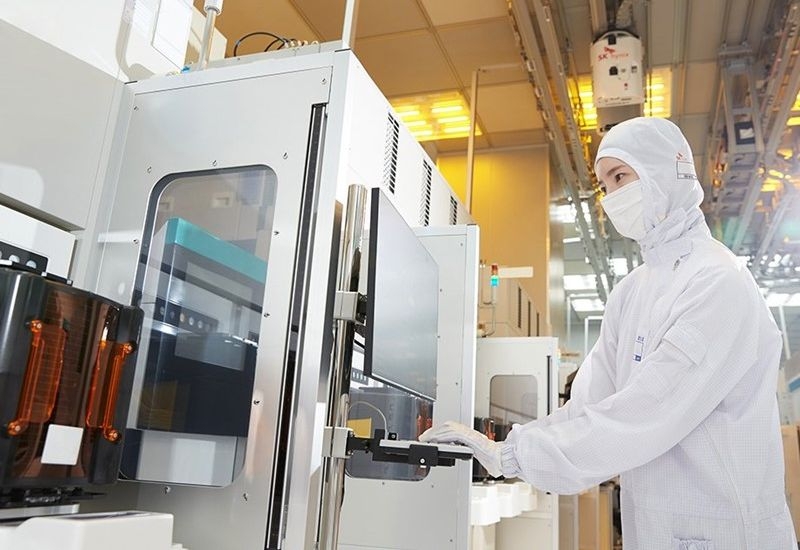 Бум ИИ продолжает обогащать SK hynix: выручка подскочила на 35 %, прибыль — на 69 %