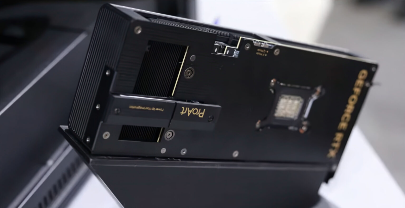 Colorful показала видеокарту GeForce RTX 5000 iGame Ultra с двумя слотами M.2 для SSD