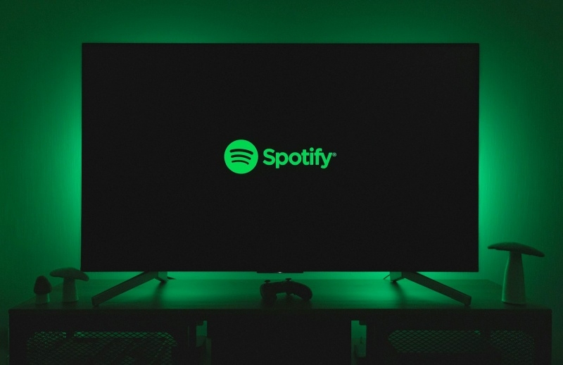 Недоработки в системе защиты данных Spotify раскрыли музыкальный вкус знаменитостей и политиков