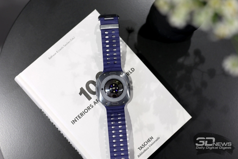 Samsung представила обновлённые смарт-часы Galaxy Watch Ultra с титановым корпусом за&nbsp;44 990 рублей