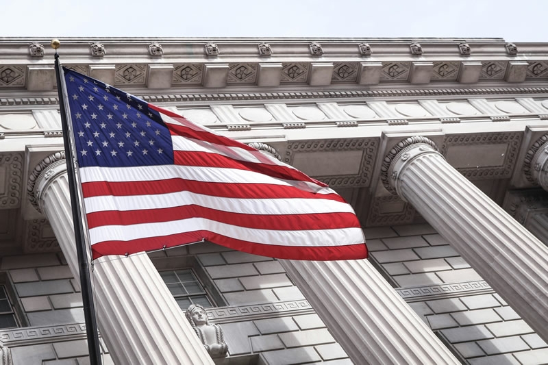 США всё же ужесточат контроль за экспортом ИИ-чипов в Китай