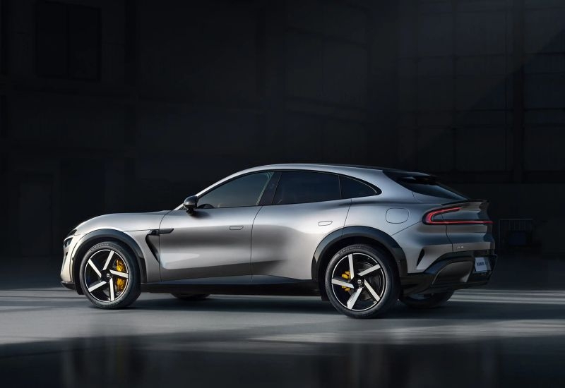 Xiaomi приступила к выдаче YU7 покупателям и зарегистрировала в Европе SU7 Ultra для испытаний