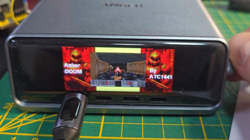 Doom запустили на зарядном устройстве Anker Prime Charger