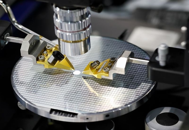 Intel скатилась на пятое место среди крупнейших поставщиков чипов в мире &mdash; лидирует Nvidia с в 3,5 раза большей выручкой
