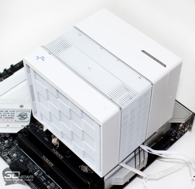Обзор белого DeepCool Assassin VC Elite WH: новая испарительная камера и 300 ватт