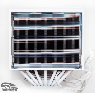 Обзор белого DeepCool Assassin VC Elite WH: новая испарительная камера и 300 ватт