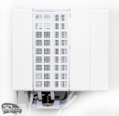 Обзор белого DeepCool Assassin VC Elite WH: новая испарительная камера и 300 ватт