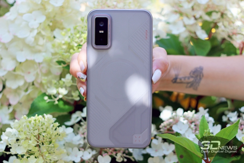 Обзор Infinix GT 30 Pro: игровой смартфон среднего класса с мощью субфлагмана