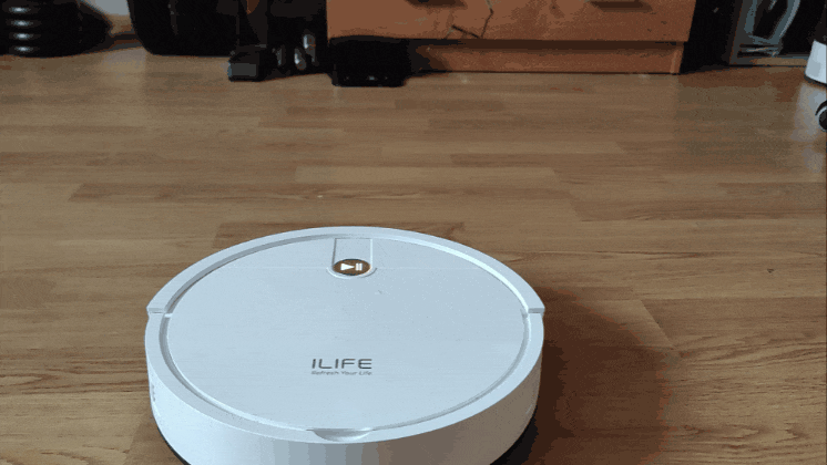 Обзор робота-пылесоса ILIFE V2: фокус на сухой уборке