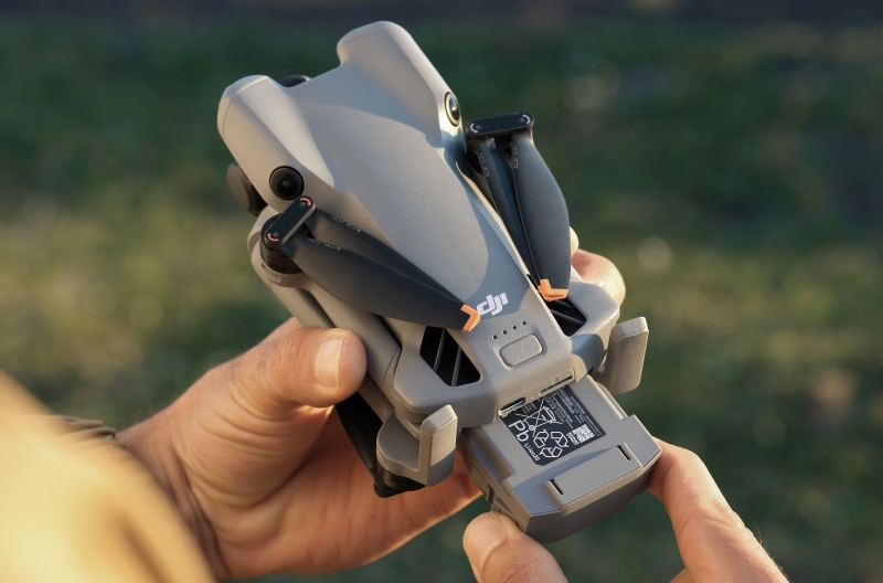 DJI представила компактный дрон Mini 5 Pro с дюймовым сенсором и повышенной автономностью