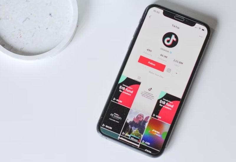 Дональд Трамп продлил отсрочку на запрет TikTok в США до 16 декабря