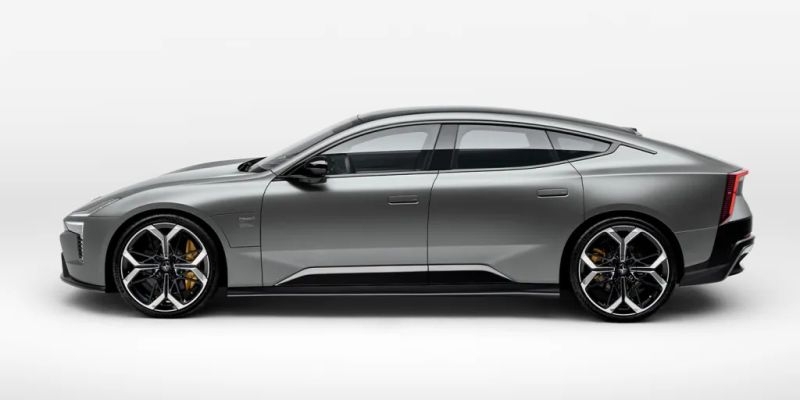 Электромобиль Polestar 5 обещает разгон до 100 км/ч за 3,1 секунды и запас хода до 670 км