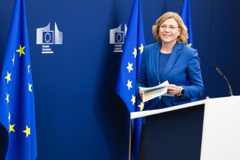 ЕС продолжит строго регулировать технологическую отрасль, несмотря на угрозы Трампа