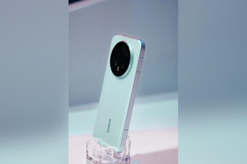 Honor показала флагман Magic8 Pro с ИИ-кнопкой и чипом Snapdragon 8 Elite Gen 5