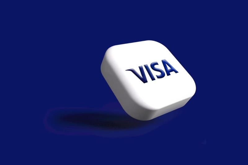 Криптовалюты против банков: Visa переведёт трансграничные платежи на стейблкоины