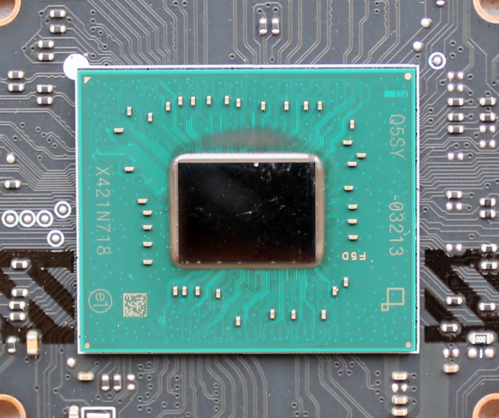 Обзор материнской платы MSI MAG B860 Tomahawk WiFi: превосходя ожидания