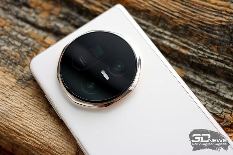 Обзор складного смартфона HONOR Magic V5: снова самый тонкий, но есть нюансы