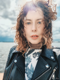 Обзор складного смартфона HONOR Magic V5: снова самый тонкий, но есть нюансы