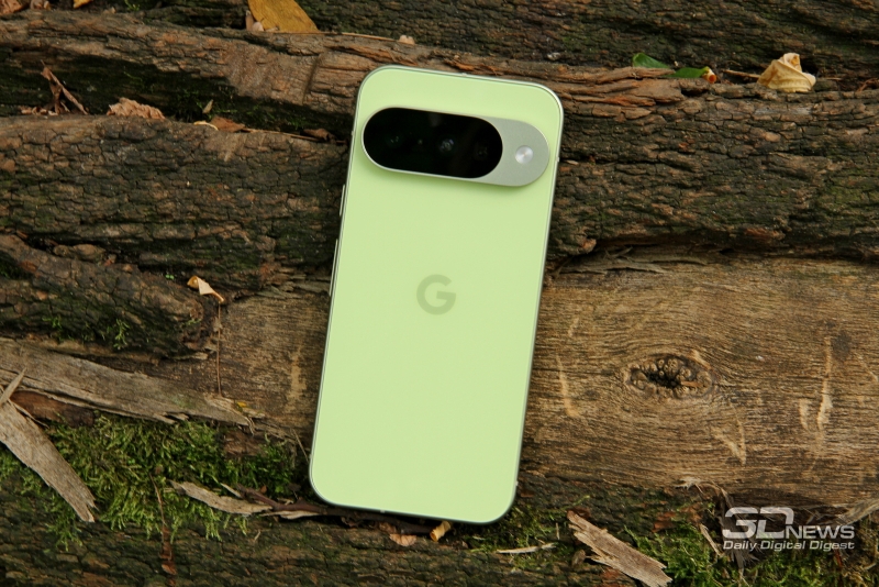 Обзор смартфона Google Pixel 10: середнячок, возомнивший себя флагманом