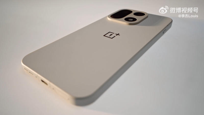 Опубликована официальная распаковка OnePlus 15 &mdash; до анонса флагмана осталось меньше месяца