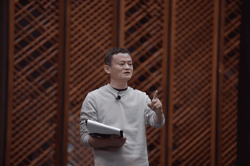 Основатель Alibaba Джек Ма успешно пережил пять лет гонений и вернулся к управлению своей компанией