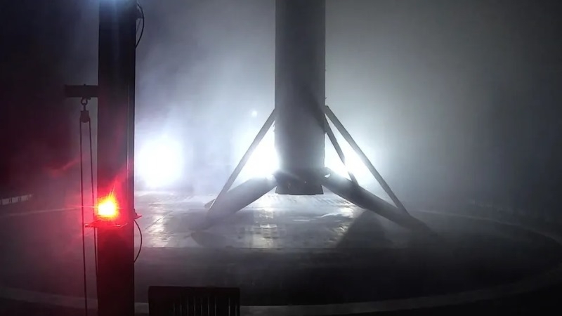 SpaceX осуществила 124-й пуск ракеты Falcon 9 в этом году &mdash; на орбиту выведена партия спутников Starlink