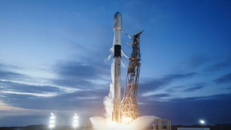 SpaceX осуществила 124-й пуск ракеты Falcon 9 в этом году &mdash; на орбиту выведена партия спутников Starlink
