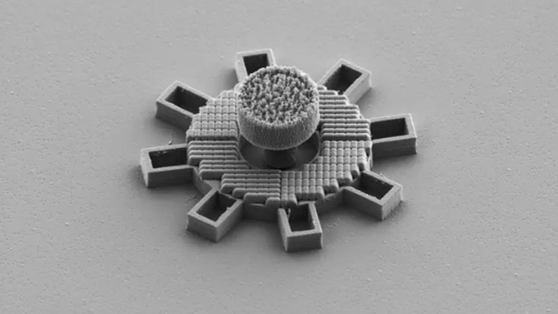 Учёные создали наношестерёнки размером с человеческую клетку, которые вращаются от лазера