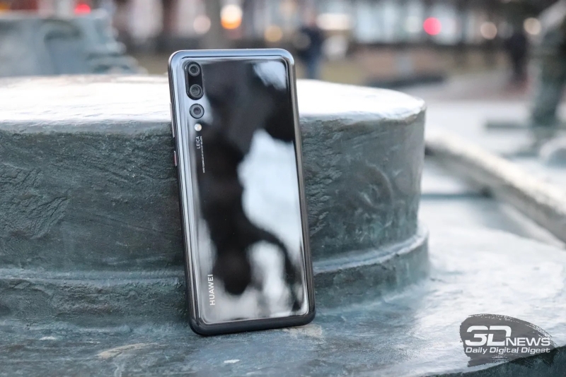 В чем уникальность зум-камеры HUAWEI Pura 80 Ultra?