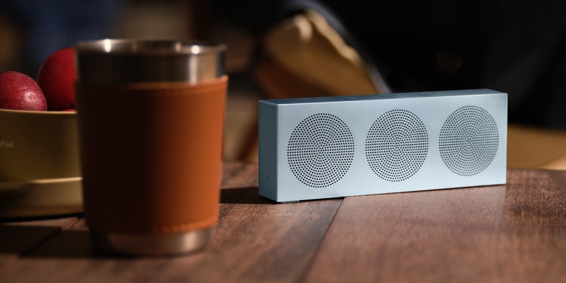 Xiaomi представила компактную портативную колонку Portable Bluetooth Speaker с элегантным дизайном