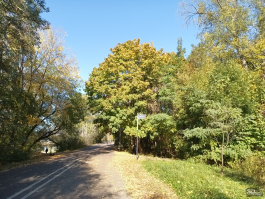 8849 Hike &mdash; защищённый смартфон с дальнобойным фонариком и батареей 23 800 мА&middot;ч с быстрой зарядкой