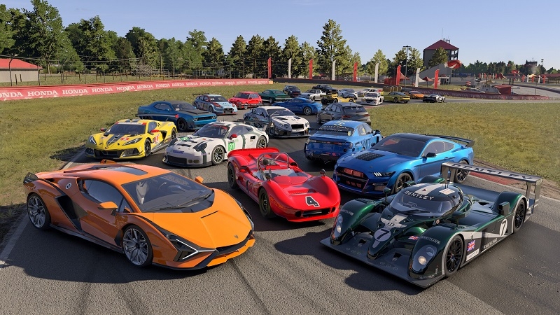 Глава Microsoft Gaming Фил Спенсер прояснил судьбу Forza Motorsport на фоне слухов о смерти франшизы