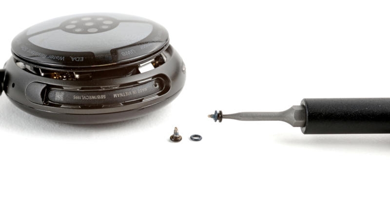 Google Pixel Watch 4 &mdash; самые ремонтопригодные смарт-часы на рынке, по версии iFixit