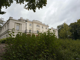 Обзор смартфона Apple iPhone 17: долгожданные улучшения