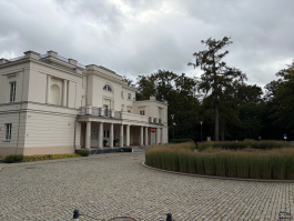 Обзор смартфона Apple iPhone 17: долгожданные улучшения