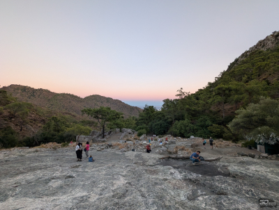 Обзор смартфона Google Pixel 10 Pro XL: магнитная аномалия