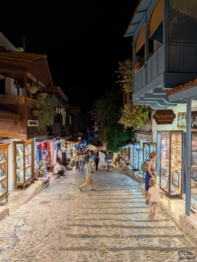 Обзор смартфона Google Pixel 10 Pro XL: магнитная аномалия