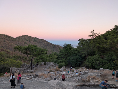 Обзор смартфона Google Pixel 10 Pro XL: магнитная аномалия