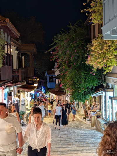 Обзор смартфона Google Pixel 10 Pro XL: магнитная аномалия